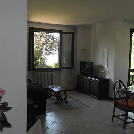 Favoloso Fronte Lago, Appartement *