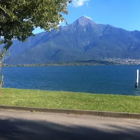 Appartement Favoloso Fronte Lago, *