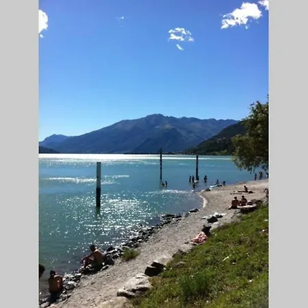 Favoloso Fronte Lago,